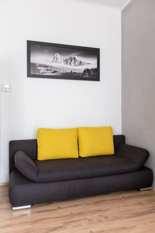 Sunny Renovated Apartment Close To Downtown Bécs Kültér fotó